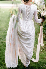 Chic Long Sleeve Lace A Line Wedding Dresses with Train,Gorgeous Bride Dress