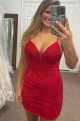 Red Appliques V-Neck Open Back Fitted Homecoming Dress