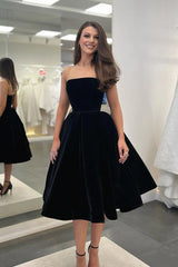 Classic Strapless A-Line Knee Length Cocktail Homecoming Dress