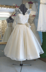 Tea Length Antique Wedding Dress 1950's Vintage Wedding Dress Retro